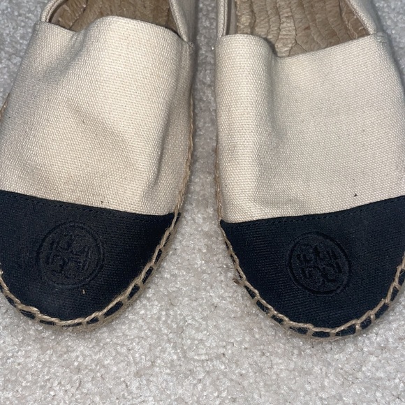 Tory Burch espadrilles size 8 - Picture 2 of 5